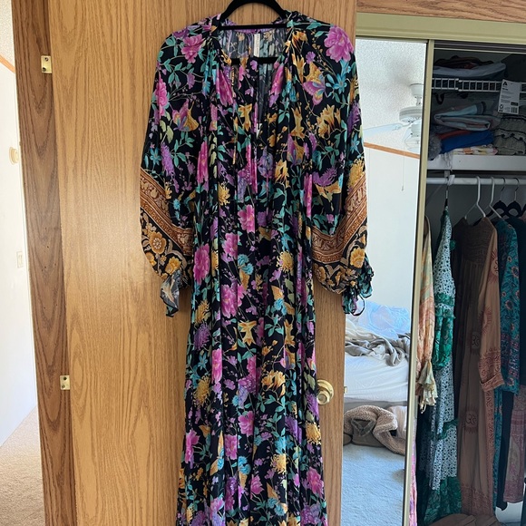 SOLD🖤🦋Spell Butterfly Gown in Firefly🦋🖤 - Picture 2 of 3